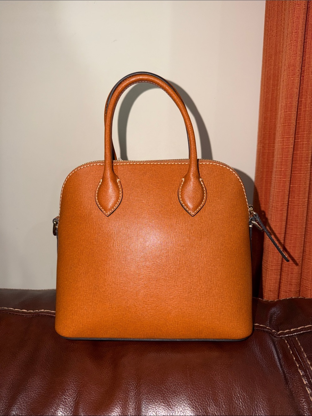 ‼️Dooney & Bourke Domed Leather Satchel Crossbody Bag - Picture 5 of 11